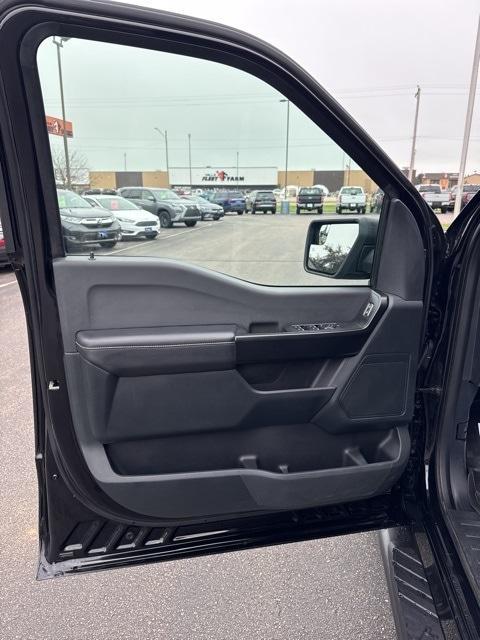 used 2021 Ford F-150 car, priced at $35,995