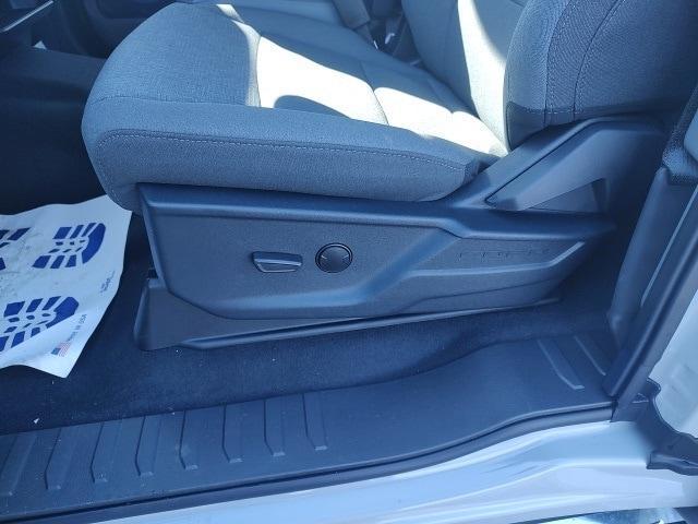 new 2024 Ford F-150 car, priced at $52,690