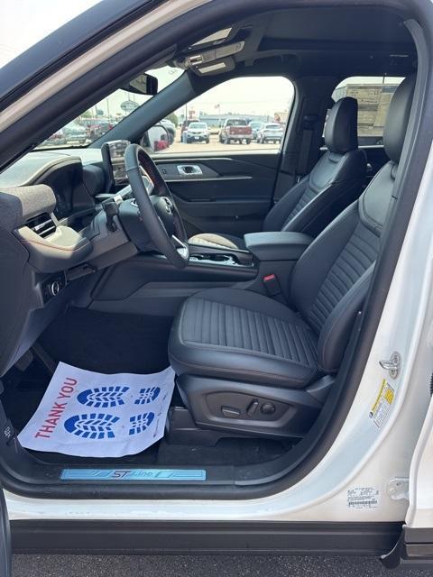 new 2025 Ford Explorer car, priced at $54,090