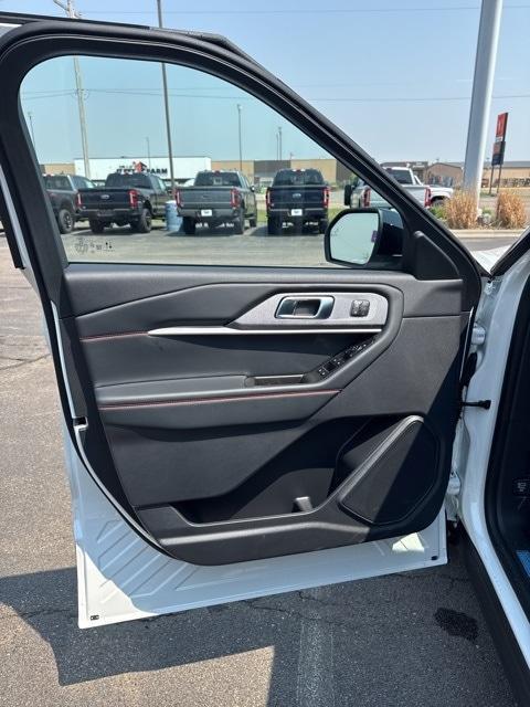 new 2025 Ford Explorer car, priced at $54,090