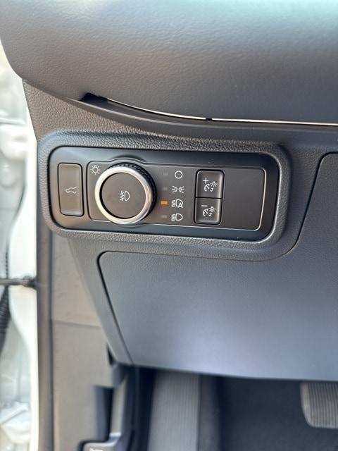 new 2025 Ford Explorer car, priced at $54,090