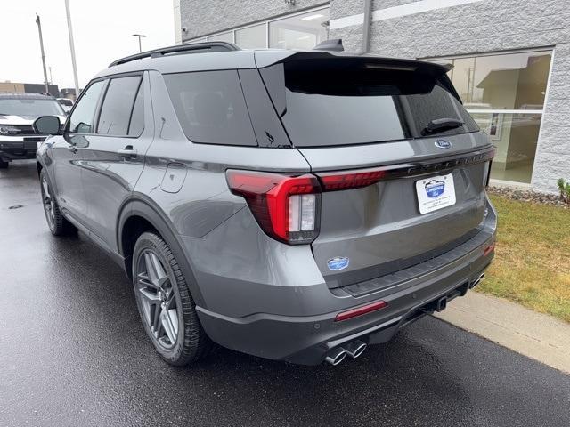 new 2025 Ford Explorer car, priced at $59,995