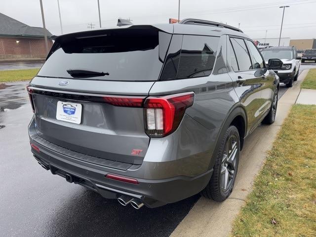 new 2025 Ford Explorer car, priced at $59,995