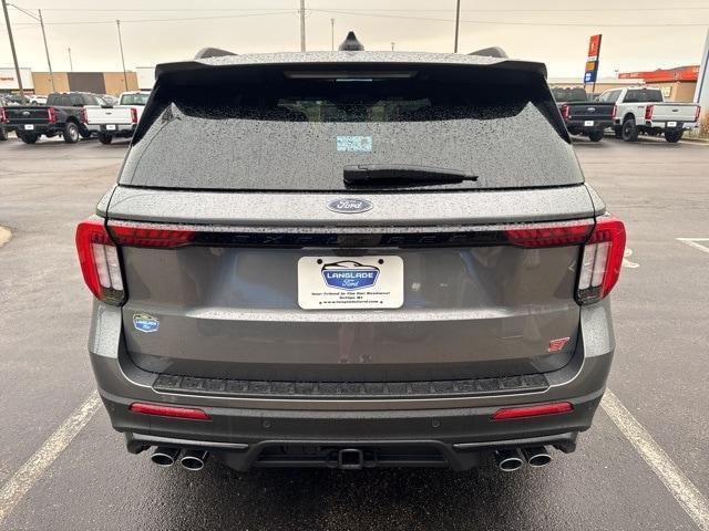 new 2025 Ford Explorer car, priced at $61,885