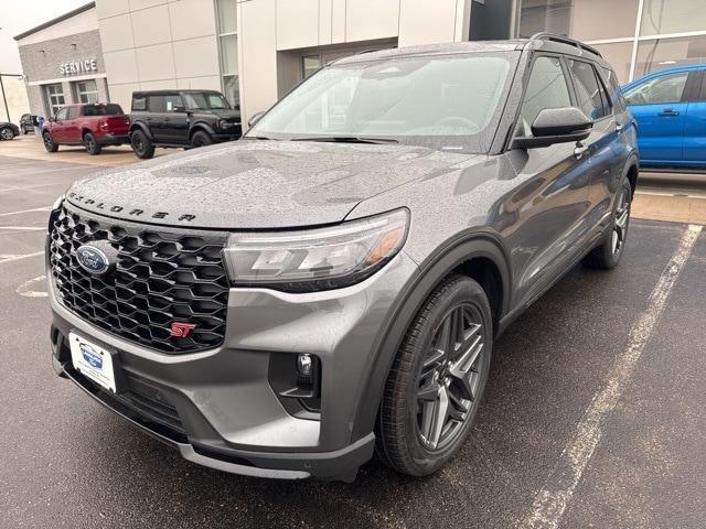 new 2025 Ford Explorer car, priced at $61,885