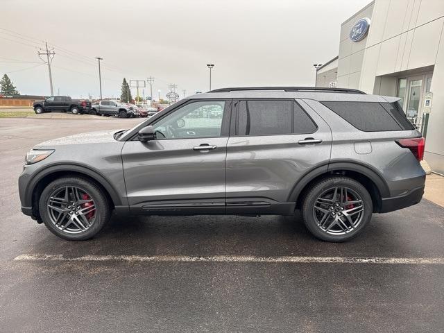 new 2025 Ford Explorer car, priced at $61,885