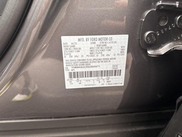 new 2025 Ford Explorer car, priced at $61,885