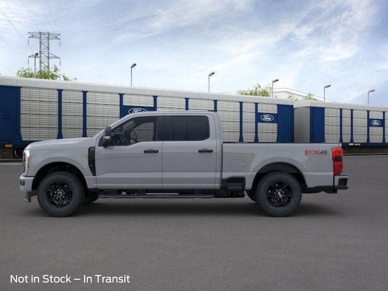 new 2025 Ford F-350 car