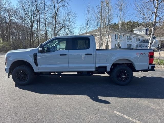 new 2025 Ford F-350 car, priced at $62,965