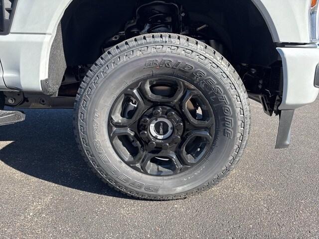 new 2025 Ford F-350 car, priced at $62,965