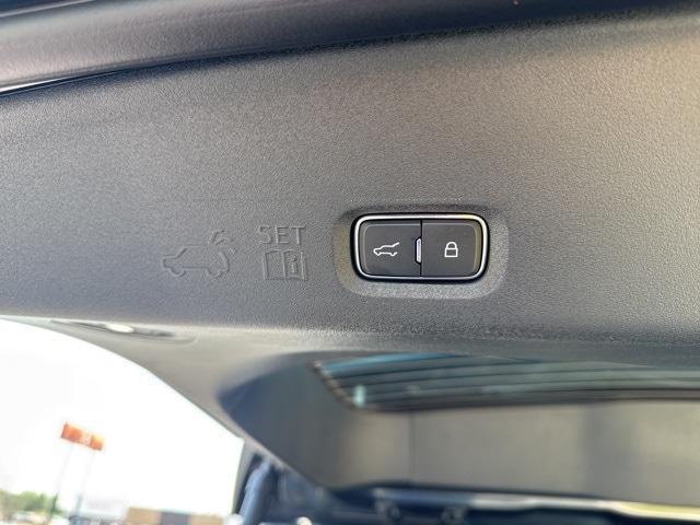 new 2025 Ford Expedition car, priced at $83,520