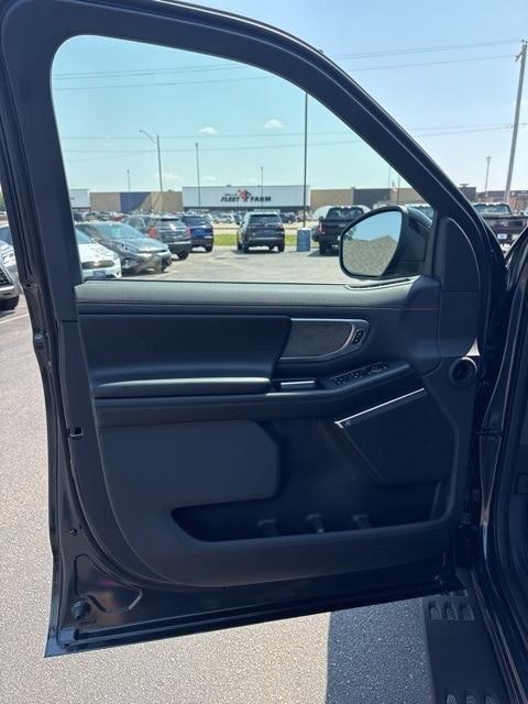 new 2025 Ford Expedition car, priced at $83,520