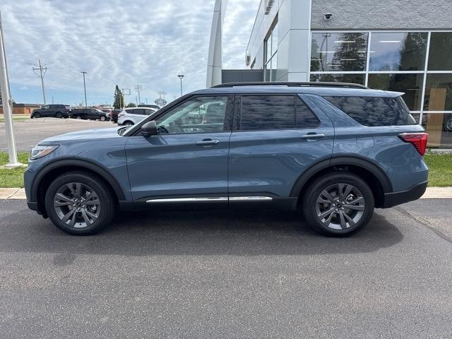 new 2025 Ford Explorer car, priced at $49,805