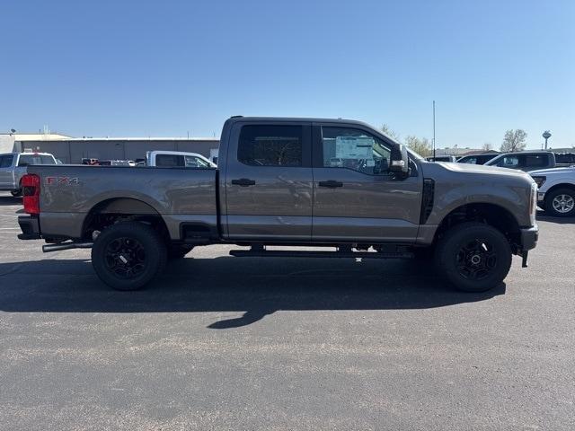 new 2025 Ford F-350 car, priced at $61,600