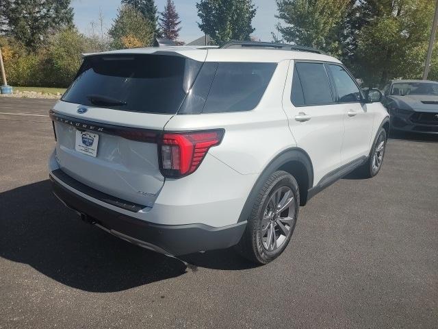 new 2025 Ford Explorer car, priced at $49,870