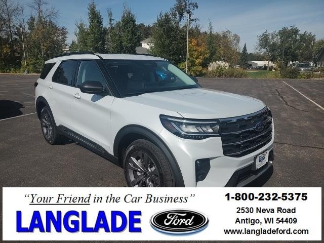 new 2025 Ford Explorer car, priced at $49,870