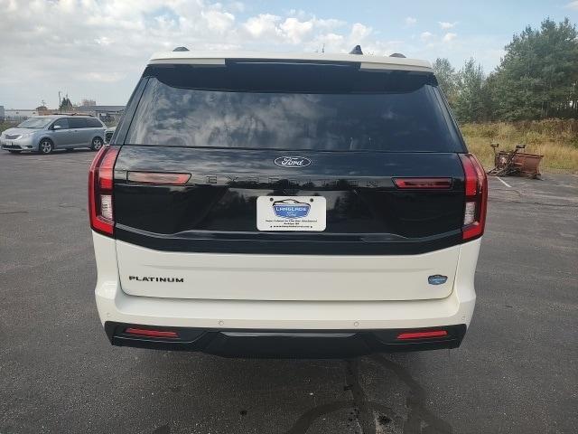 new 2025 Ford Expedition car, priced at $87,925