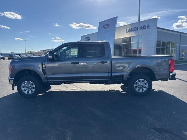 new 2024 Ford F-250 car, priced at $60,140