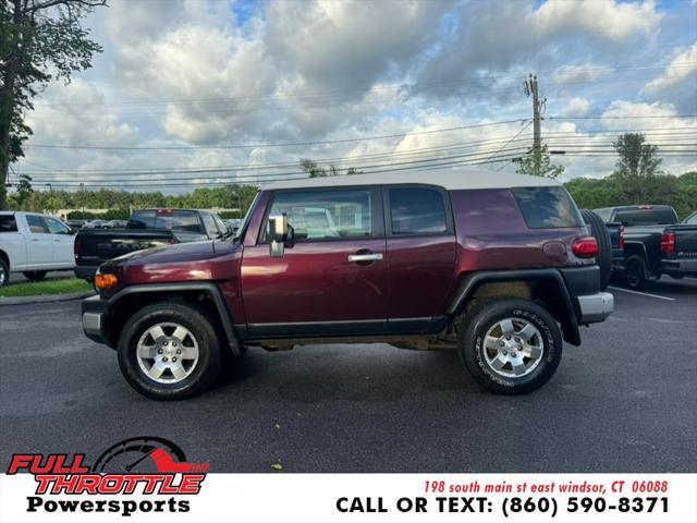 used 2007 Toyota FJ Cruiser car, priced at $8,500