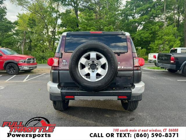 used 2007 Toyota FJ Cruiser car, priced at $8,500
