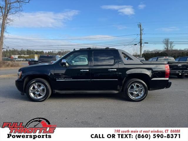 used 2009 Chevrolet Avalanche car, priced at $7,999