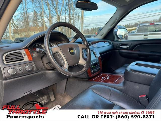 used 2009 Chevrolet Avalanche car, priced at $7,999