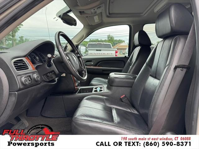 used 2008 Chevrolet Avalanche car, priced at $7,999