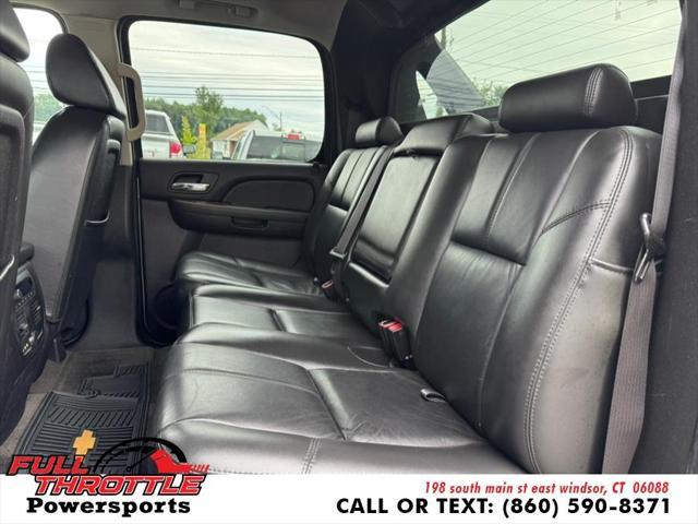 used 2008 Chevrolet Avalanche car, priced at $7,999