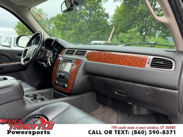 used 2008 Chevrolet Avalanche car, priced at $7,999
