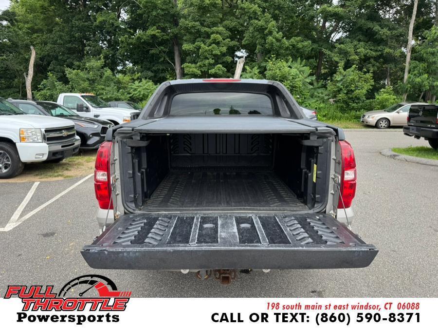 used 2008 Chevrolet Avalanche car, priced at $7,999