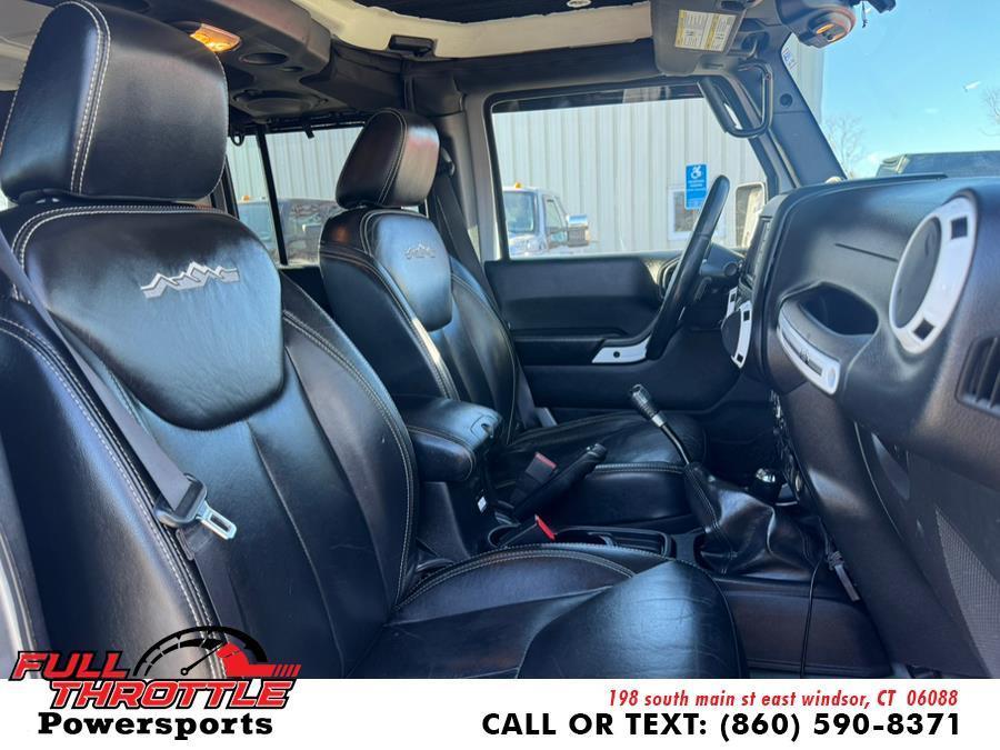 used 2014 Jeep Wrangler Unlimited car, priced at $13,500