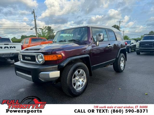 used 2007 Toyota FJ Cruiser car, priced at $10,499