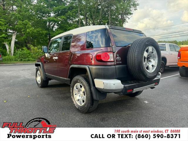 used 2007 Toyota FJ Cruiser car, priced at $10,499