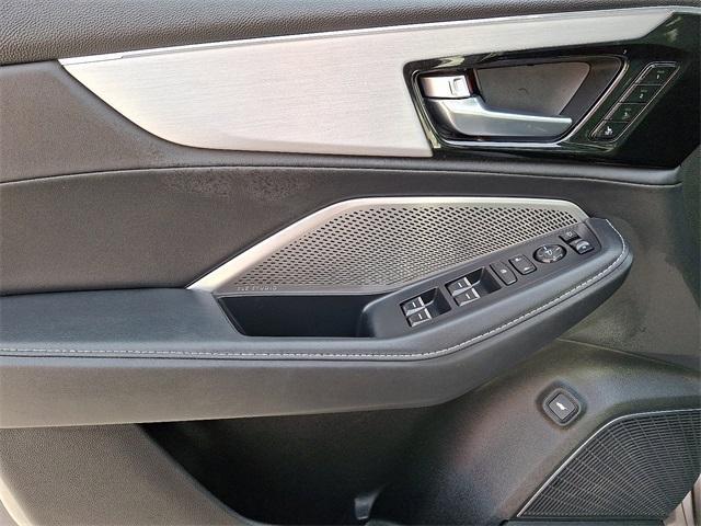 used 2024 Acura MDX car, priced at $45,200