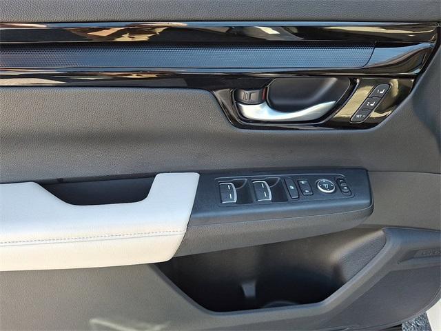 used 2023 Honda CR-V car, priced at $31,300