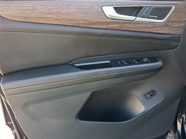 used 2025 Volkswagen Atlas car, priced at $46,000