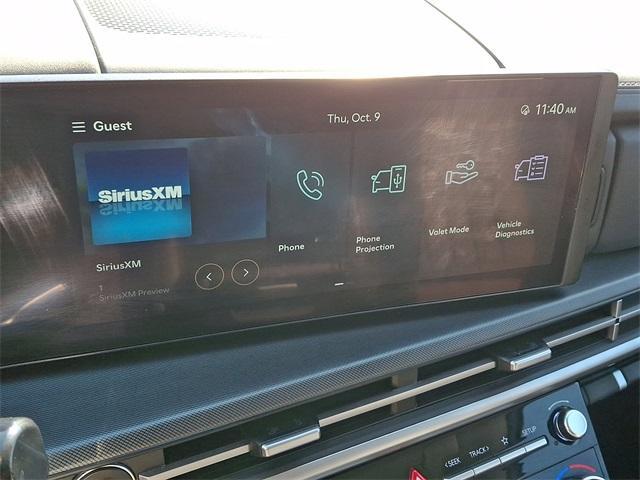 used 2024 Hyundai Santa Fe car, priced at $27,000