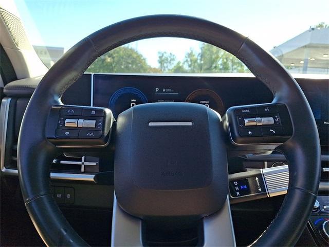 used 2024 Hyundai Santa Fe car, priced at $27,000