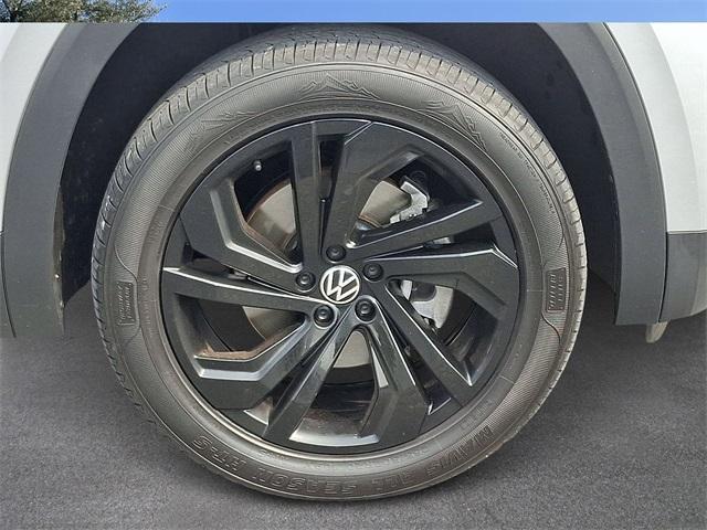 used 2022 Volkswagen Atlas car, priced at $21,827
