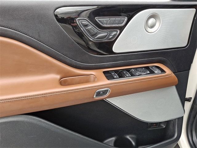 used 2021 Lincoln Aviator car, priced at $33,000