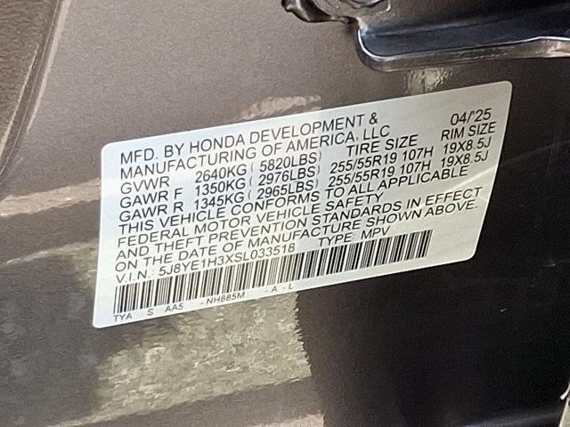 new 2025 Acura MDX car, priced at $55,350