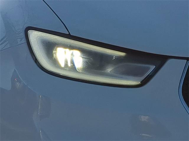 new 2025 Chrysler Pacifica car, priced at $38,615