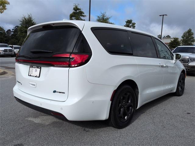 used 2022 Chrysler Pacifica Hybrid car, priced at $28,468