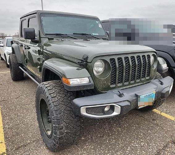 used 2022 Jeep Gladiator car, priced at $37,907