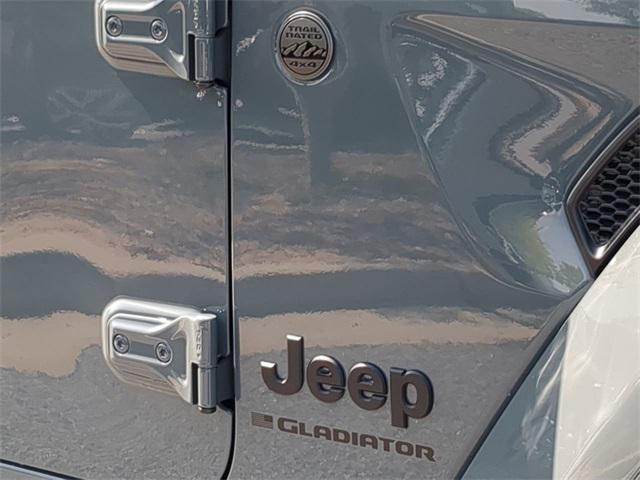 new 2024 Jeep Gladiator car, priced at $47,046