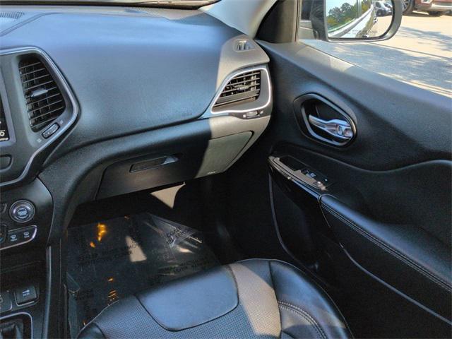used 2023 Jeep Cherokee car, priced at $23,969