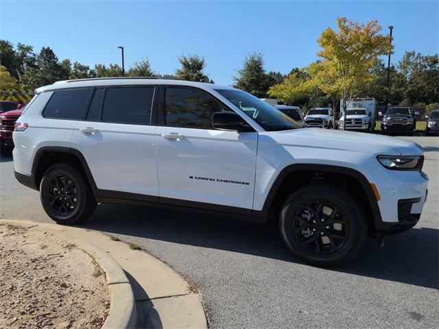 new 2025 Jeep Grand Cherokee L car, priced at $38,668