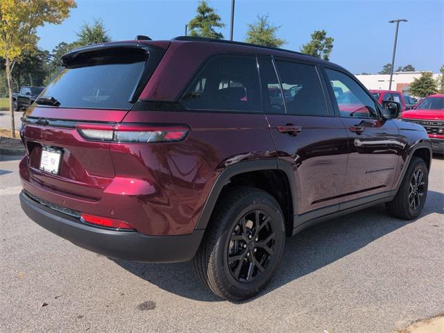 new 2025 Jeep Grand Cherokee car, priced at $37,894