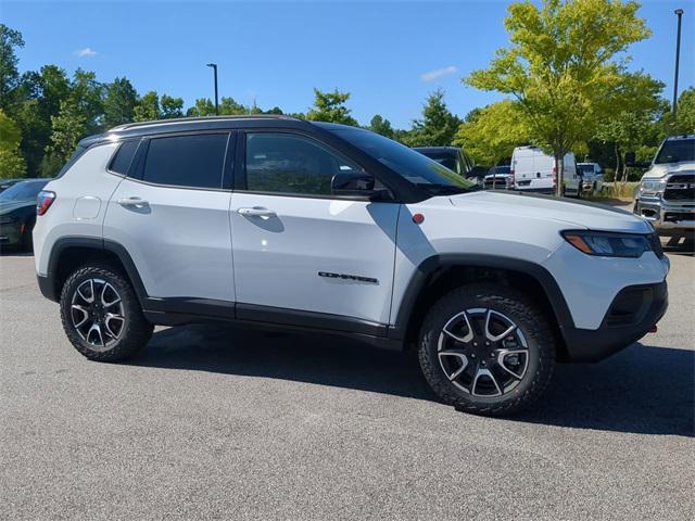 new 2024 Jeep Compass car, priced at $33,839