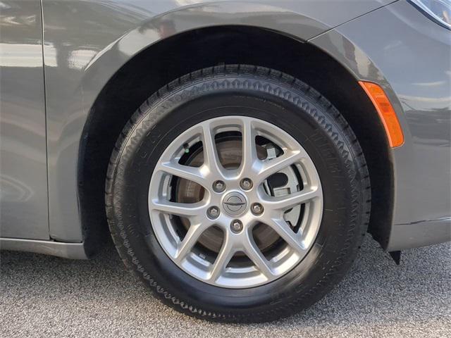 used 2022 Chrysler Pacifica car, priced at $22,998